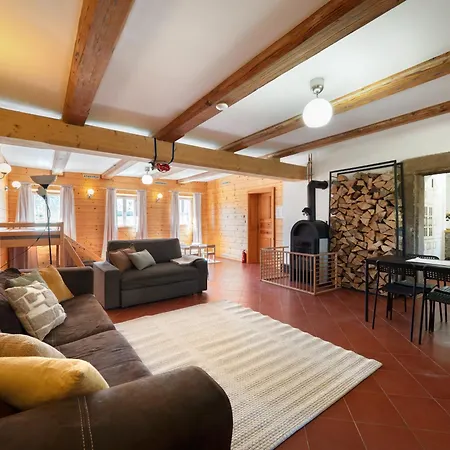 Domovina Apartman